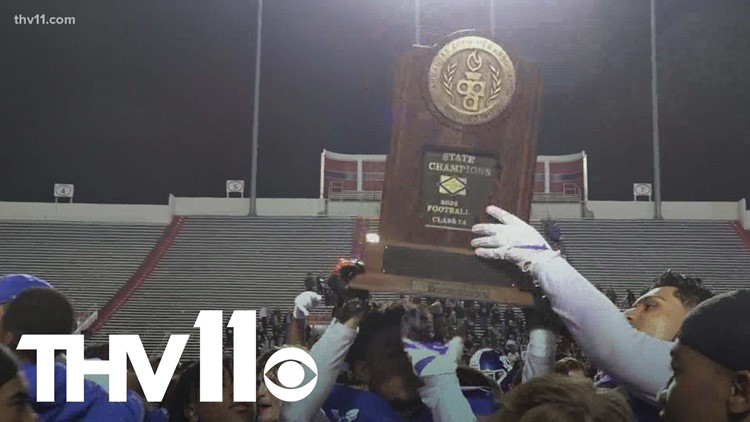Bryant handles Bentonville 36-7 to win the 7A state title