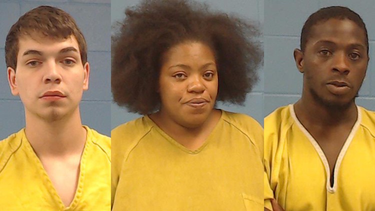 3 Sonic Drive-In employees arrested after ecstasy pill found in child's meal in Taylor