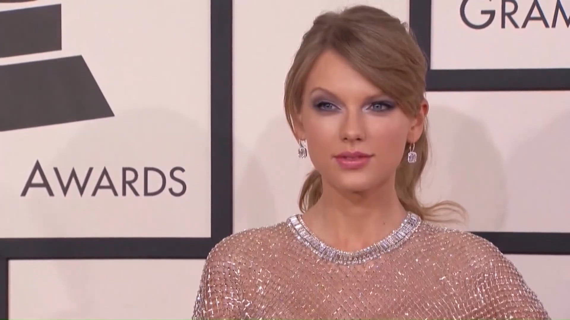 Taylor Swift, Lyle Lovett and more inducted into Nashville Songwriters ...