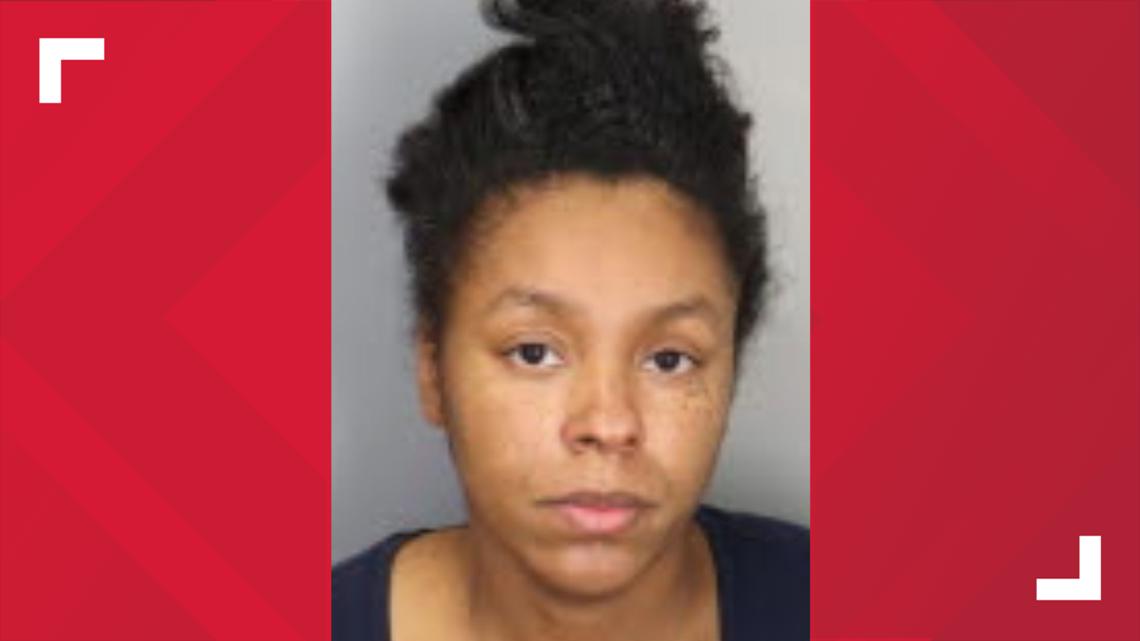 Woman accused of abusing, killing 3-year-old set for mental evaluation