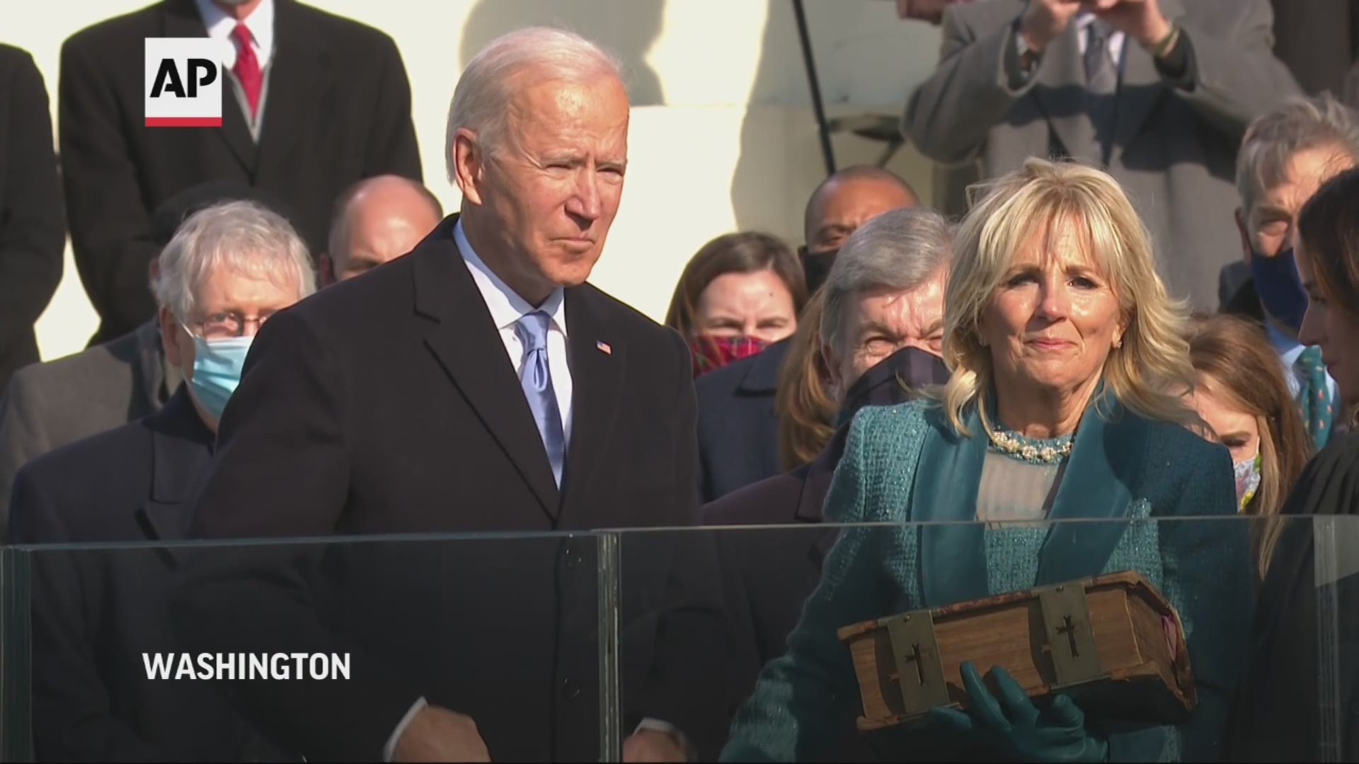 Watch The Moment Joe Biden Takes Oath Of Office As The 46th President Of The United States Thv11 Com