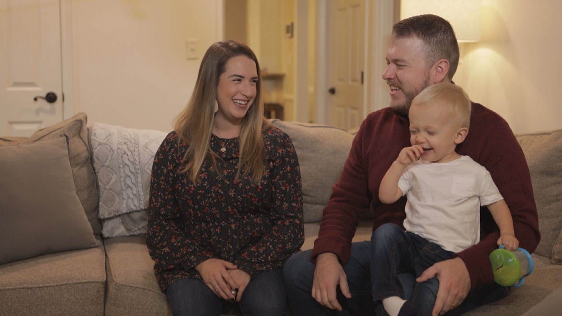 Embryo adoption allows Kentucky couple to have 'Snowflake baby'