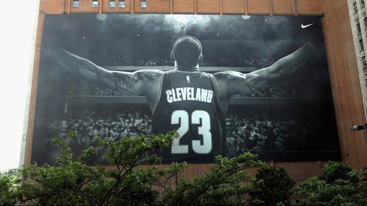 Nike will take down LeBron James billboard on Sherwin-Williams building this week