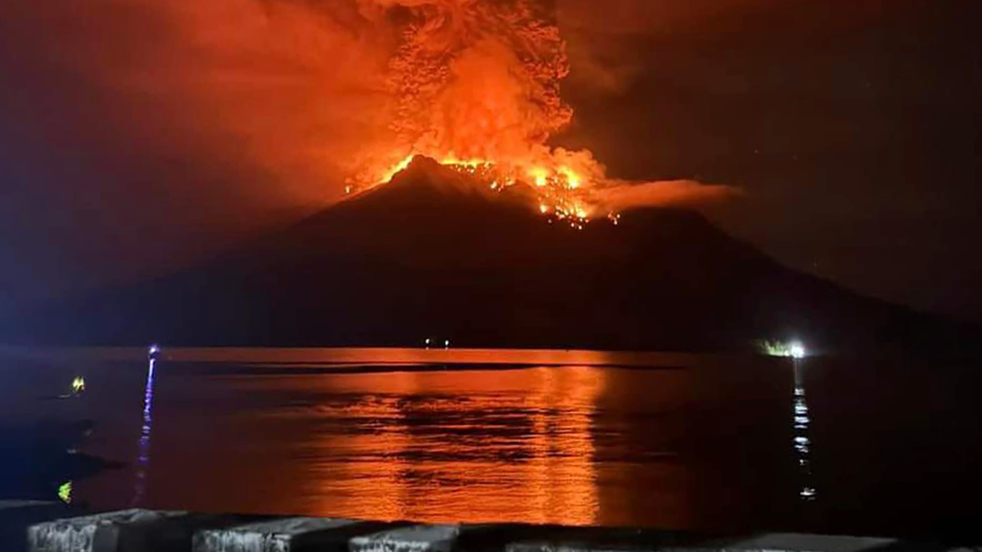 Indonesia volcano eruptions tsunami