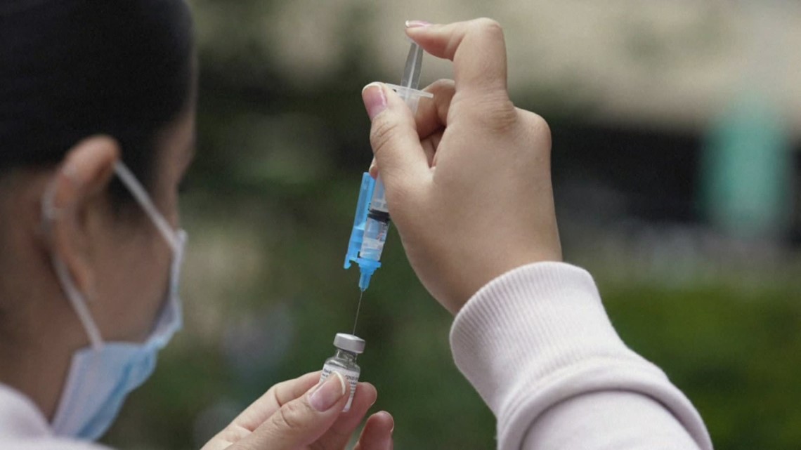 More Arkansas hospital employees getting vaccine as cases surge - Vimarsana News